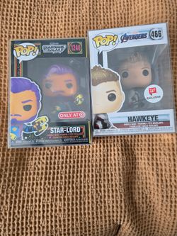 Exclusives funko pop marvel star lord and Hawkeye bundle