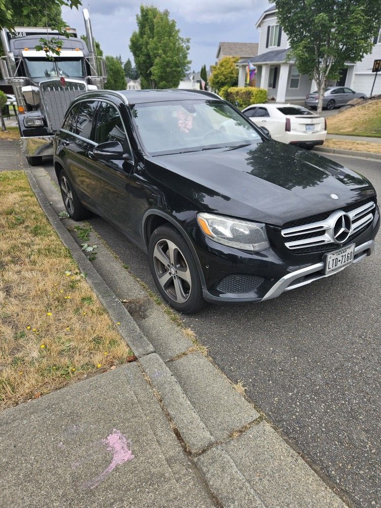 2016 Mercedes-Benz GLC