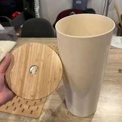 Toilet Paper Holder / Storage