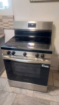 Frigidaire Electric Range