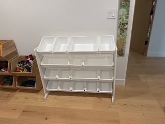Toy organizer with bins