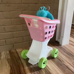 Step2 Little Helper’s Shopping Cart in pink