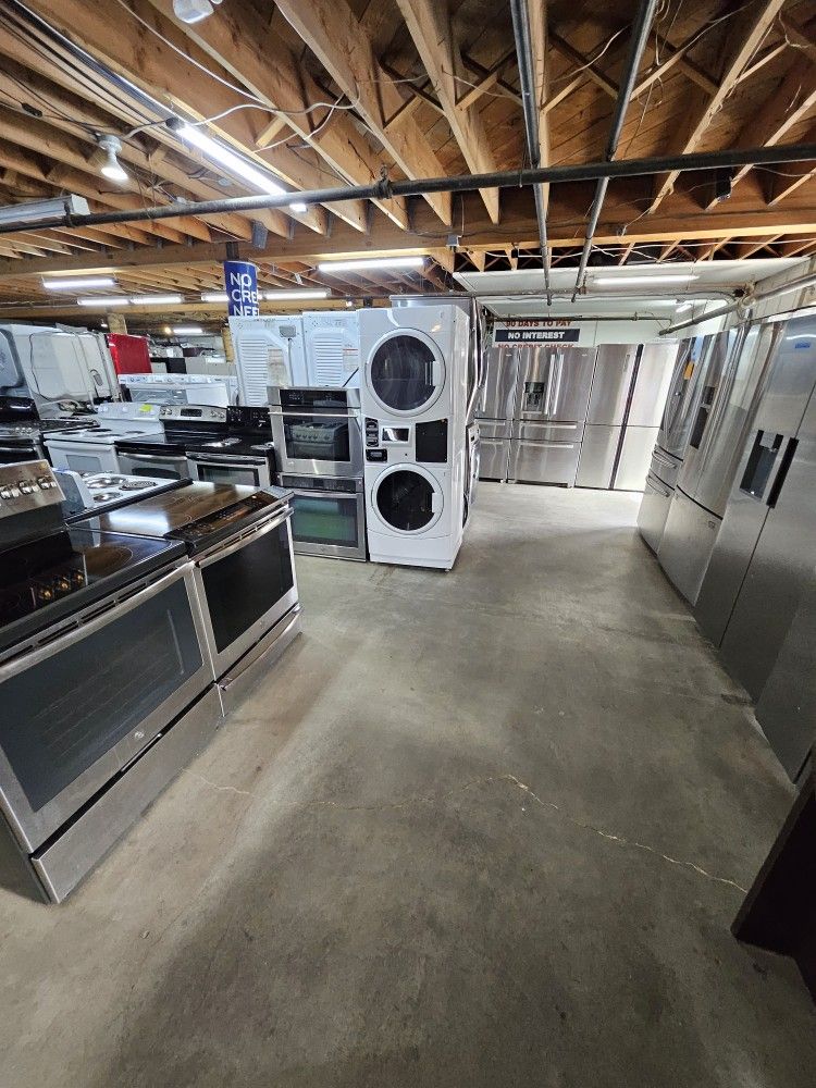 Blow Out Sale Store Full Of Nice Like Brand New Appliances Free Warranty Only44for Financing 90day TO Pay