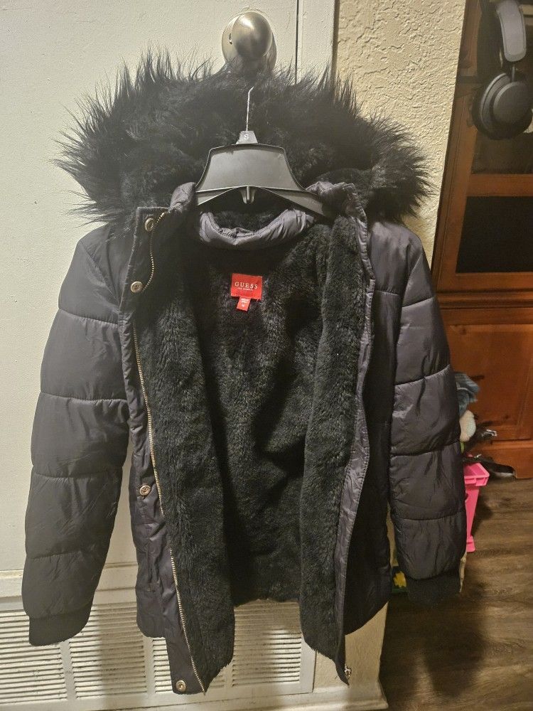 Guess Puffer Jacket