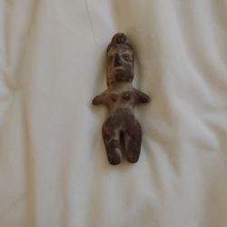 Rare Tlatilco Female Figurine