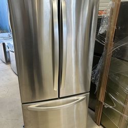 LG French Door Refrigerator Stainless Steel – Works Perfect