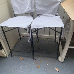 2 High Chairs For Kitchen Counter With Cover $6