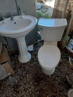 Sink In Toilet Brand New $200