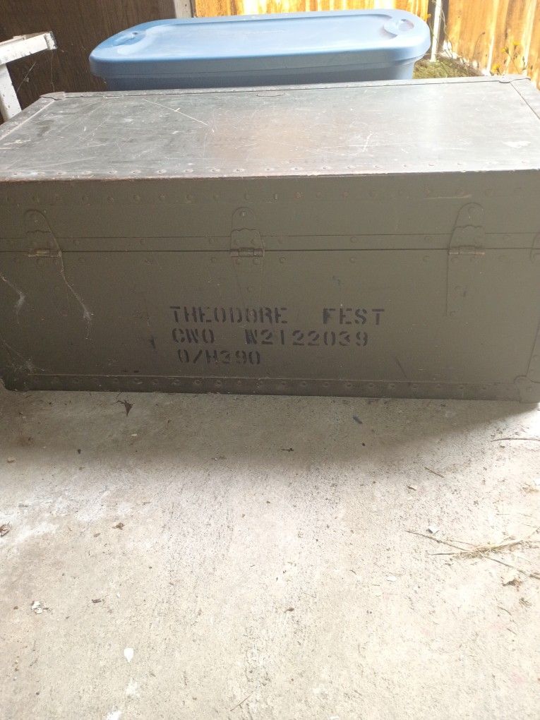 1949 Military Footlocker