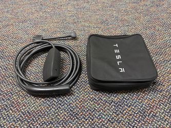 Tesla charger new version