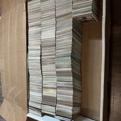 Box Of Sports Cards 🏀🏈⚾️⚽️