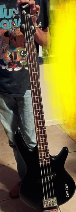 Ibanez bass