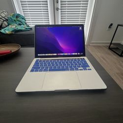 2022 MacBook Pro