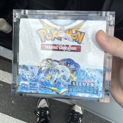 Silver Tempest booster box