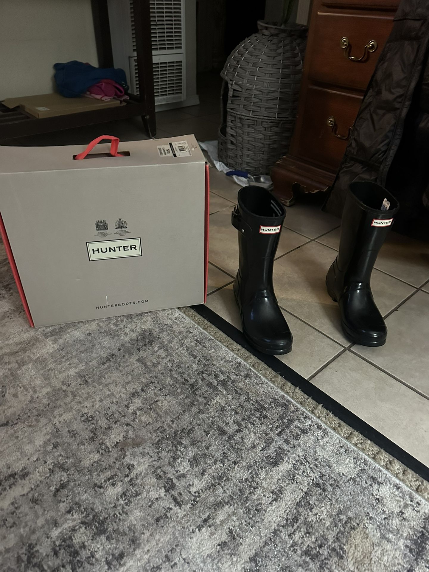 Hunter Rain Boots Size 8 
