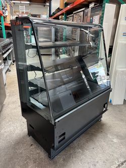 New 44” bakery display case non-refrigerated On Wheels for shelf and SF food merchandiser structural concepts SB 4455 delivery available