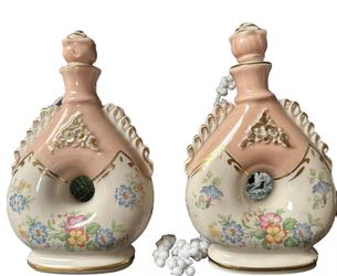 Bethwood Royal China Hand-Painted Donut Decanter W/ Stopper MCM Victorian (Pink)