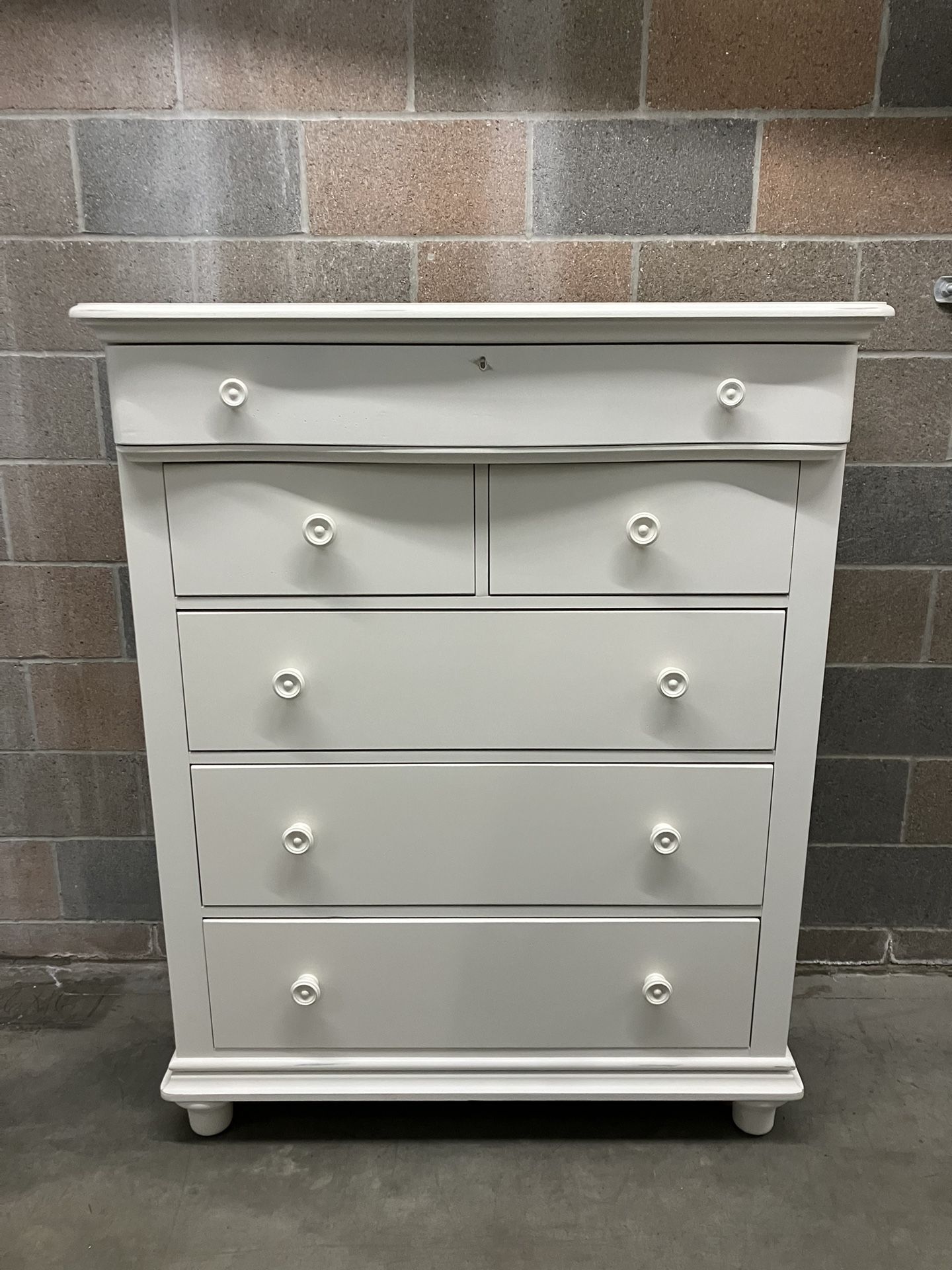 BEAUTIFUL Highboy Dresser by STANLEY!