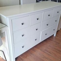Ikea Hemnes 8-drawer Dresser