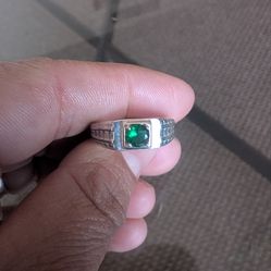 Silver 9.25 ring size 8