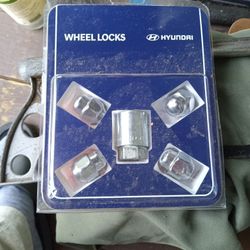 Hyundai Lugnut Set, Unopened Fitselantras N Sonata