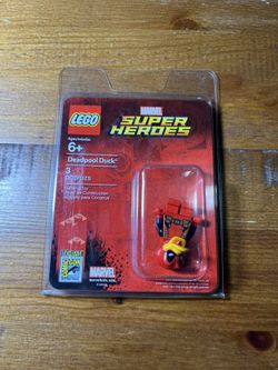 Lego Marvel Deadpool Duck Minifigure 