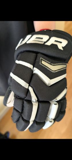 Hockey Gloves Bauer Supreme