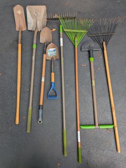 Shovels, Rakes and Edger