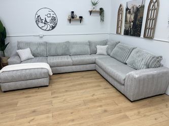 Soft Gray Sectional Couch Free Delivery