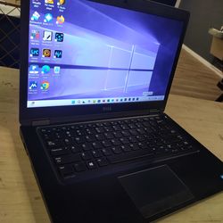 Dell notebook - Perfect - $160 - new battery & charger, Win 11 Pro, office, Photoshop Illustrator Light-Room premiere
