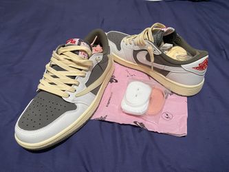 size 9.5 travis scott