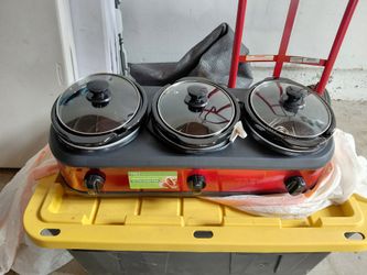 Triple slow cooker