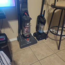 2 Vacuum Cleaners Works