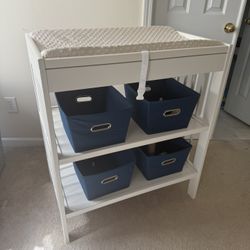 Changing Table ikea