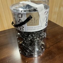 STIR 40 PC Cookie Cutter Set