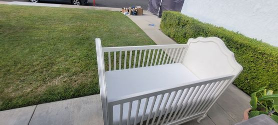Restoration Hardware Baby & Child bed