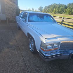 1985 Cadillac Fleetwood