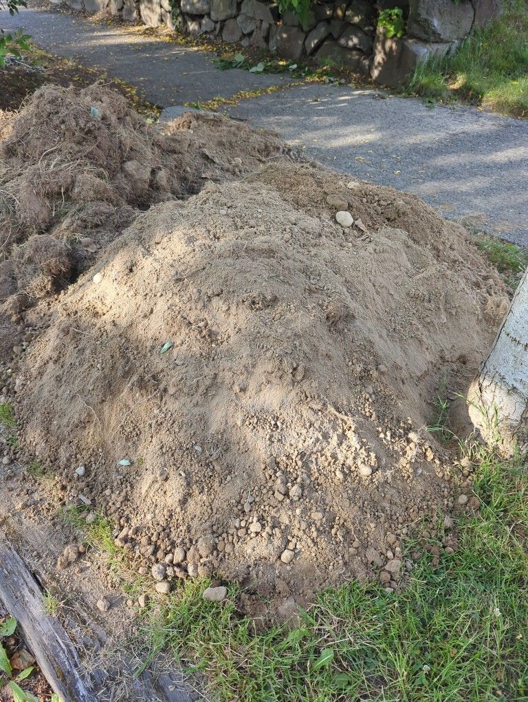 Free Fill Dirt