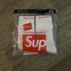 Supreme Socks Size 6-12