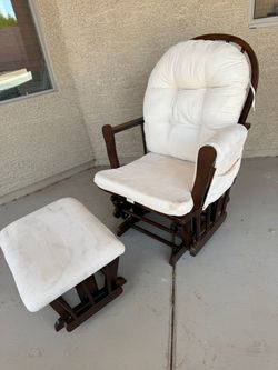 Wood Glider Rocking Chair with Ottoman