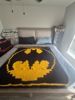 King size bed mattress included!