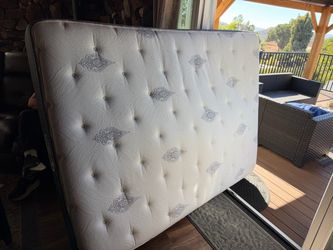 Queen Matress