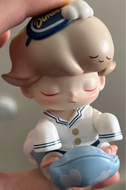 Dimoo Figure