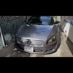 2014 Nissan Maxima S