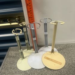 Five doll stands