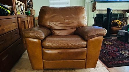 Pair of vintage Natuzzi Italian leather swivel/rocker recliners-cognac brown