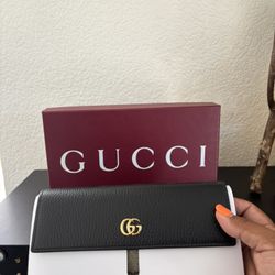 Gucci marmont Chain Wallet