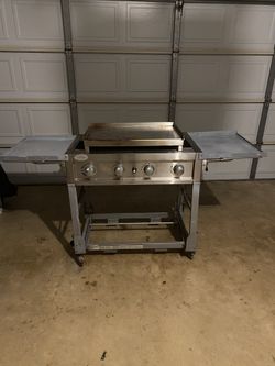 Grill w/ Griddle ( Louisiana Grills)