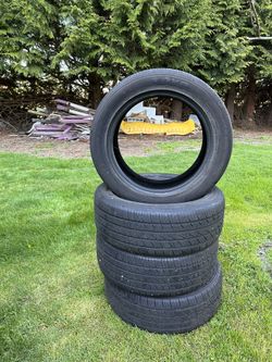 Toyo Set Of 4 Tires