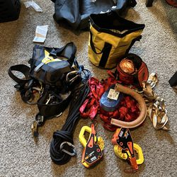 Rope and Petzel Harness Equipment Kit (Like-New)